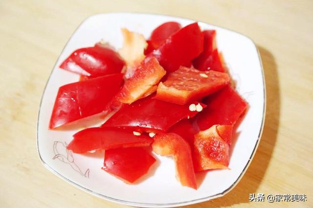 黄豆酱怎么做好吃，自己在家制作黄豆酱怎么好吃呢（史上最简单黄豆酱做法）