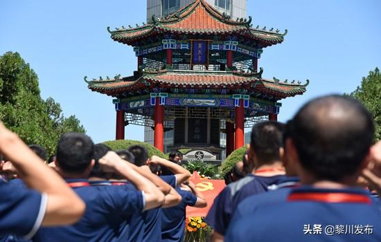 山东省蒙阴县孟良崮，被俘军官长叹：天亡74师