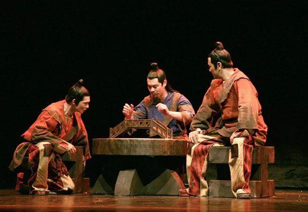 鲁班有哪些动人故事，鲁班只是一位木匠吗