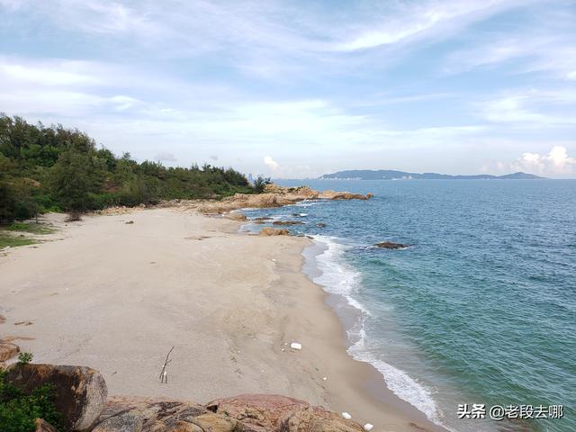 惠州附近的海滩景点，惠州南表山旁还有三个如此优美的野沙滩