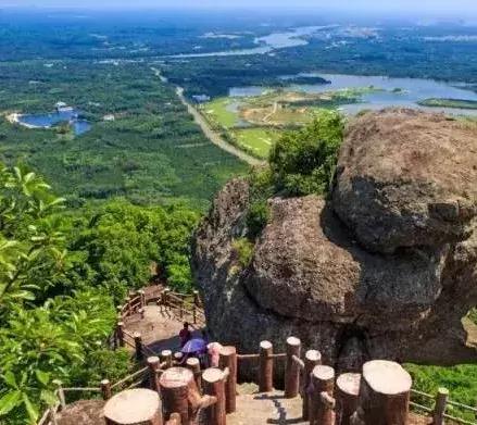 海口有什么好玩的景点，海南最值得玩十大景点（海南50个景点大全）