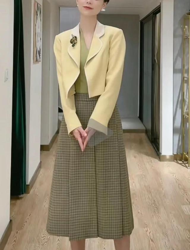 怎样学会穿衣搭配，穿衣搭配10个技巧（如果你不会搭配衣服）