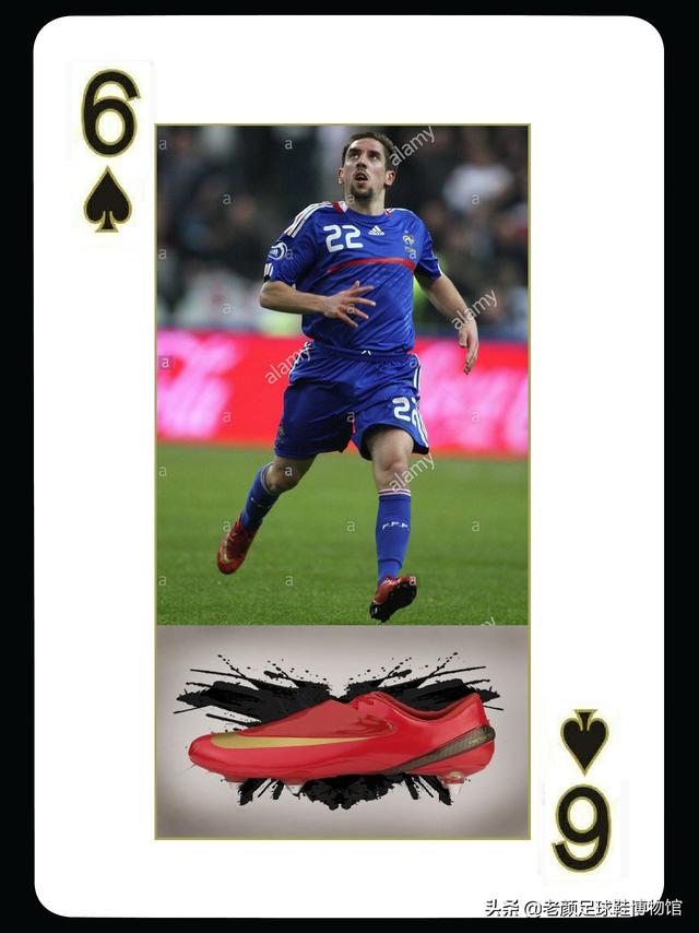 nike哪款足球鞋最轻，盘点nike足球鞋35年推出的54款经典足球鞋和代言人