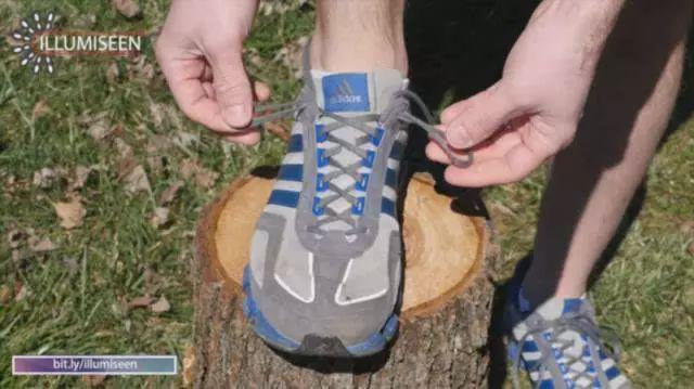 运动鞋最后两个孔怎么穿，运动鞋最后两个孔干什么用