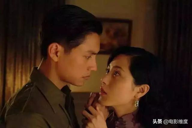 40岁曾黎近照曝光，43岁曾黎容貌艳丽