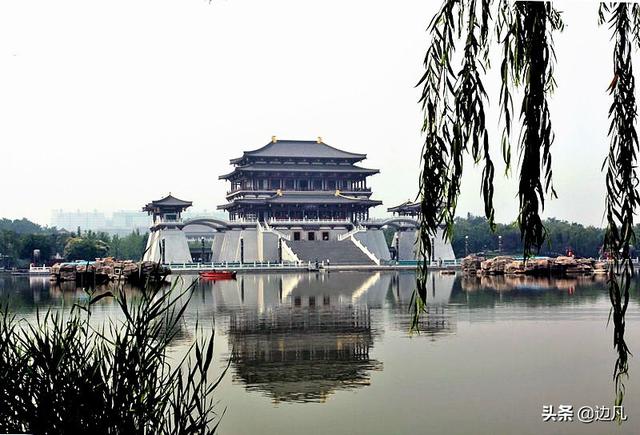 西安旅游攻略大唐芙蓉园，西安大唐芙蓉园