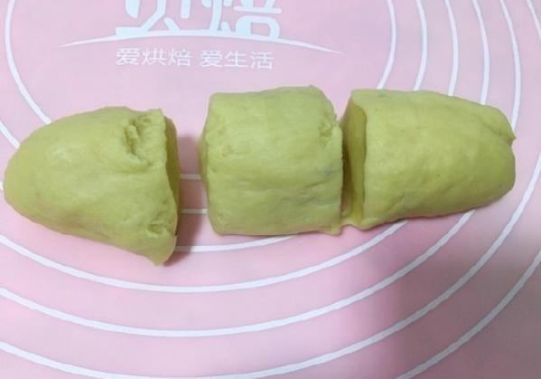 最简单的蒸面包的做法窍门，火爆朋友圈的蒸面包