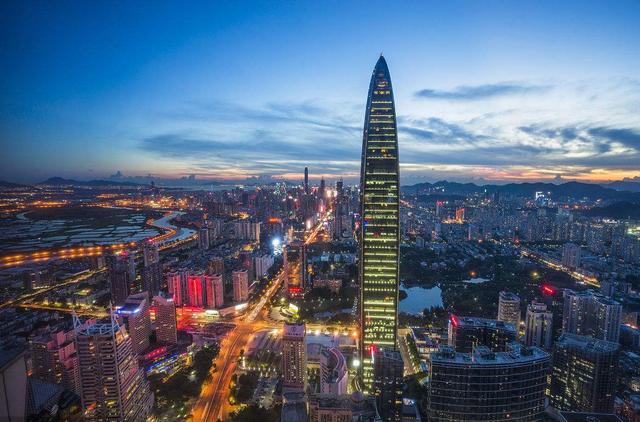 一个人旅游适合去哪里，适合一个人旅行的8大目的地（抓住这些机会一样有“铁饭碗”）