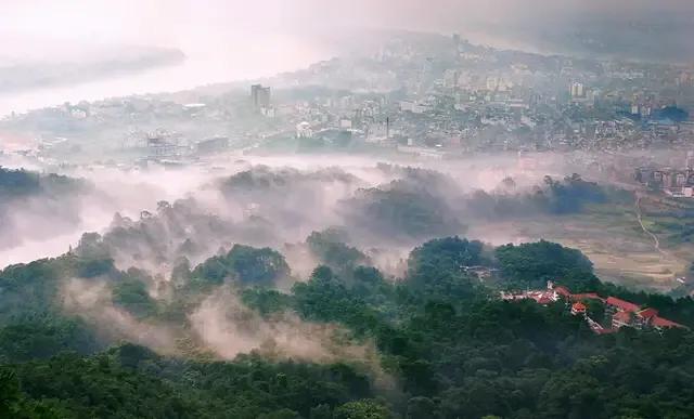 桂平西山风景区，贵港桂平西山国家重点风景名胜区（西山是福地旅游景区，值得选择）