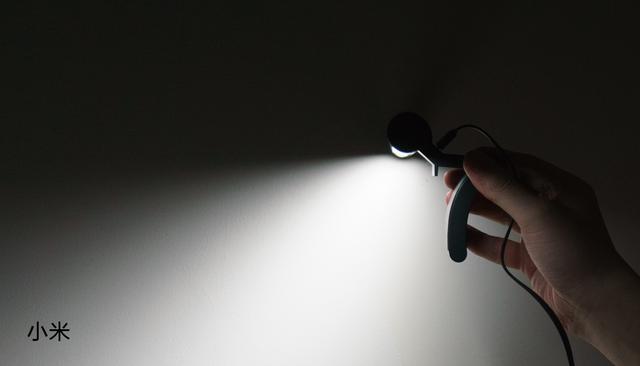 yeelight屏幕灯和小米灯，只是小米显示器挂灯的升级