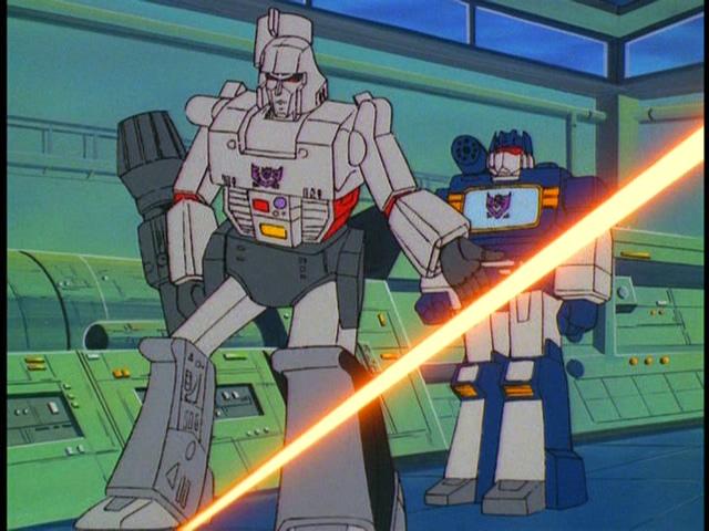 变形金刚2007，变形金刚07年大黄蜂（《变形金刚7》首曝照片）