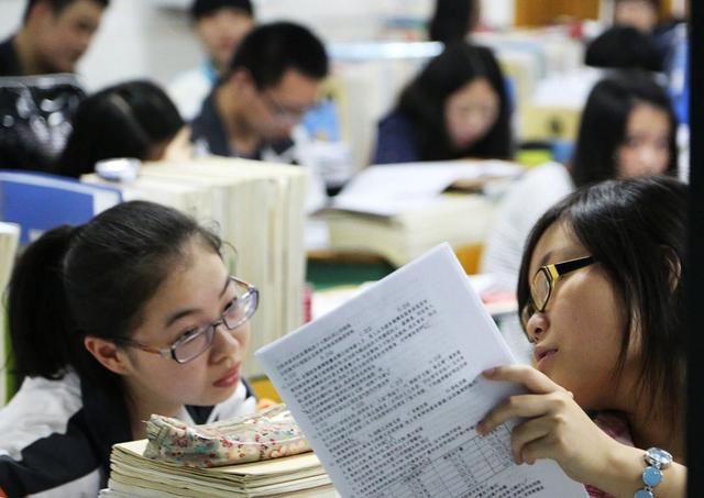 高中最难的学科，高中各学科难度排行榜（物理最难数学最抽象）