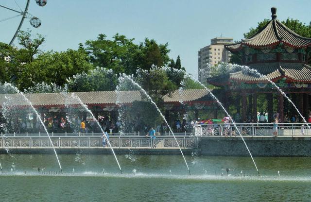 天津水上公园游玩示意图，天津热门旅游景点