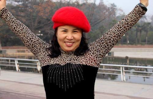 中年女性微信头像，中年女性的微信头像应该选哪些