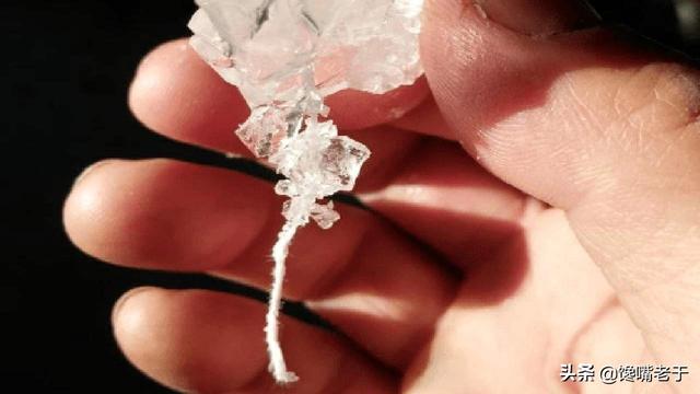 冰糖黄的好还是白的好，冰糖买白的还是黄色好