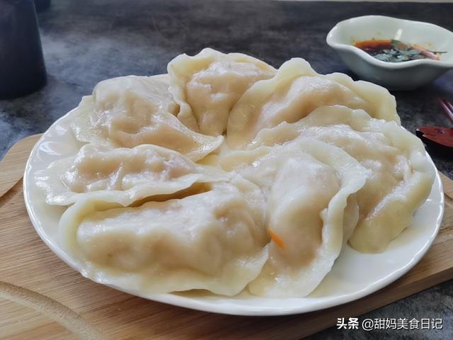 胡萝卜素馅饺子，胡萝卜饺子馅正宗做法（胡萝卜素馅饺子的做法）