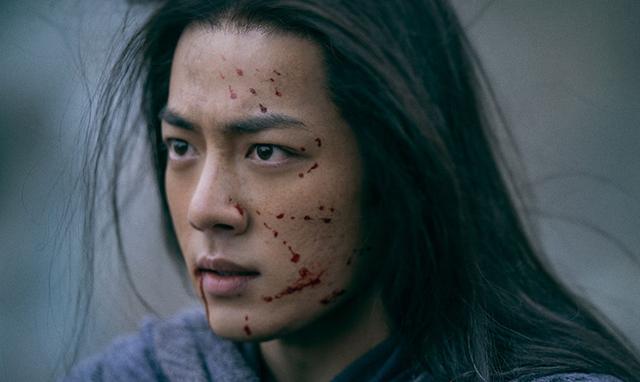 肖战为什么红到破圈，肖战大红大紫反被公司拖累