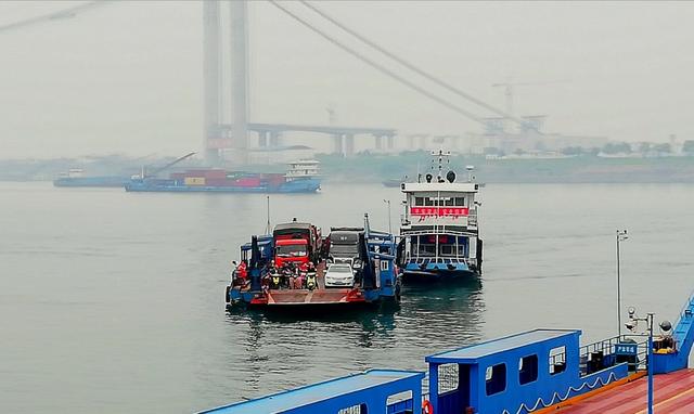 通沙汽渡有几艘船，长江上即将退役的汽车轮渡