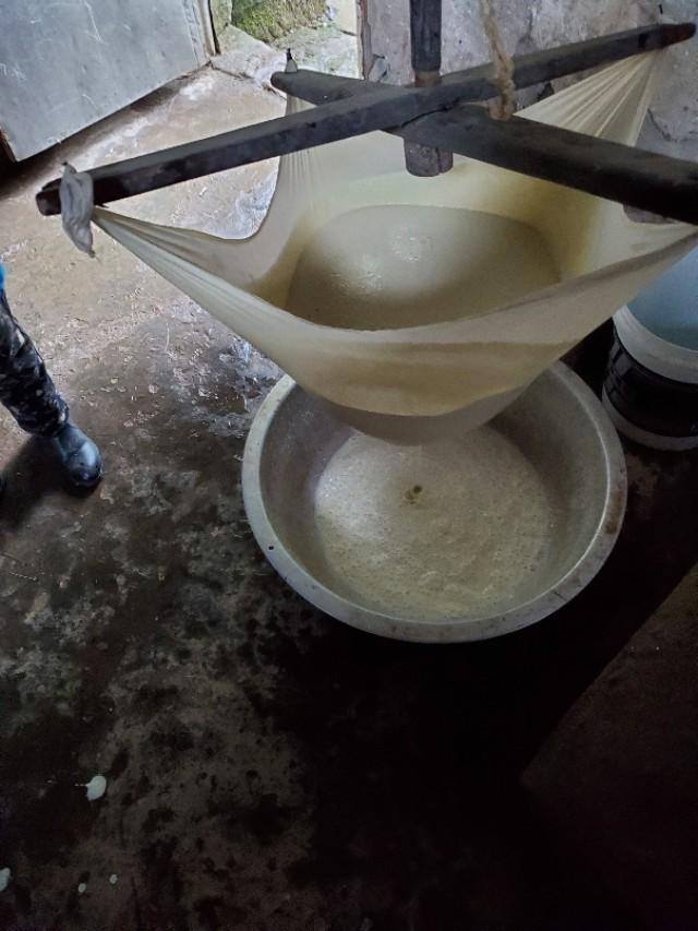 用豆腐自制豆腐干，手工豆腐干的制作流程（用白豆腐做五香卤豆干）