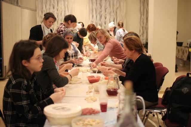 世界上最小陨石坑直径，俄一陨石坑钻石储量全球够用3000年