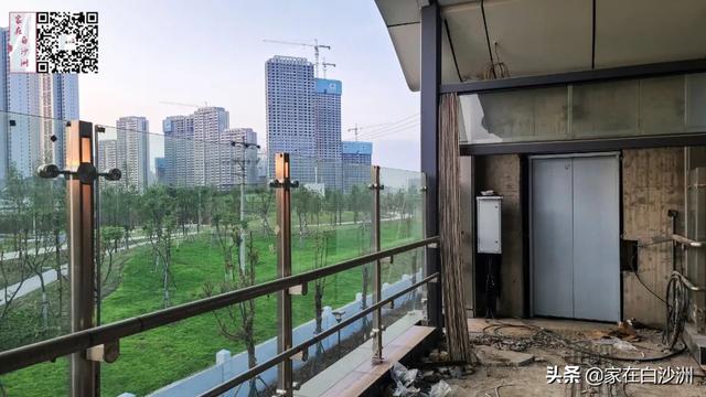 武汉地铁5号线南三环站点，武汉地铁5号线二期工程顺利首铺