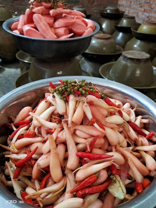 四川泡菜的做法最正宗的做法视频，怎样做四川泡菜最正宗的做法