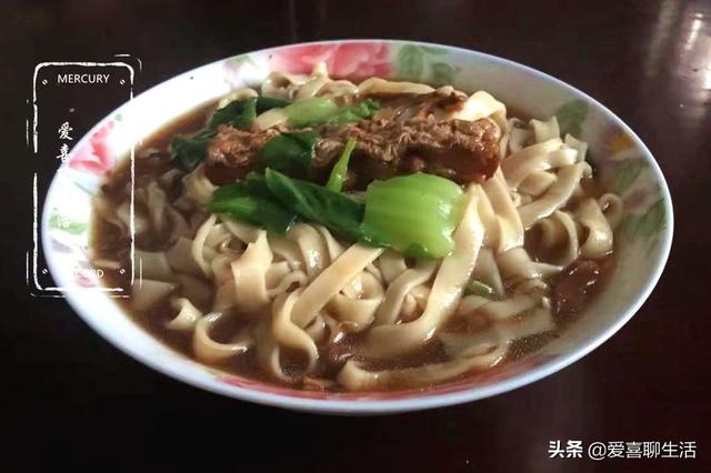 手擀面怎么做劲道滑溜，面条爽滑劲道不粘连