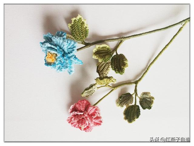 钩针编织小花朵，钩针编织花朵简单易学（新手半个小时就可以钩出来送给自己）