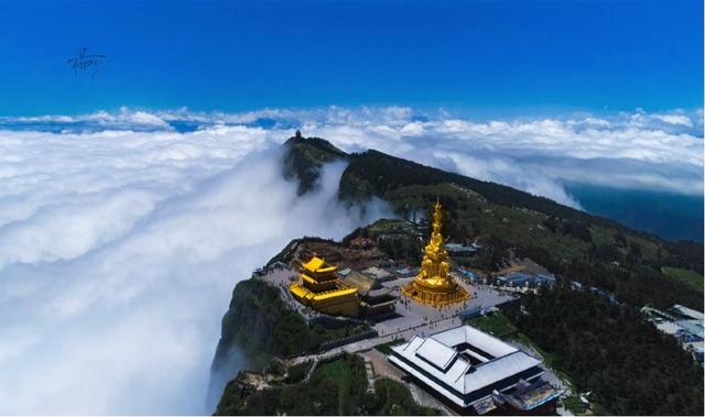 四川峨眉山介绍，中国四大佛教名山之一——峨眉山