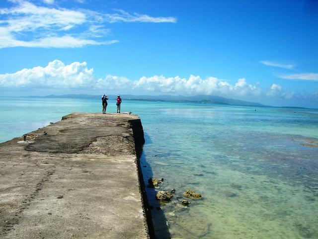 感受日本最蔚蓝的大海，日本冲绳一天旅游攻略