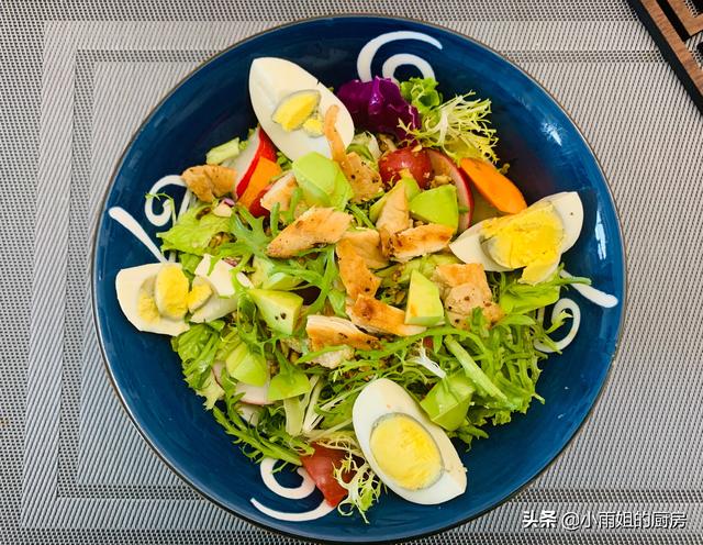 如何调沙拉油醋汁，自调蔬菜沙拉油醋汁