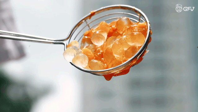 新场街茶屿水果茶，超巨型红色水果茶城堡