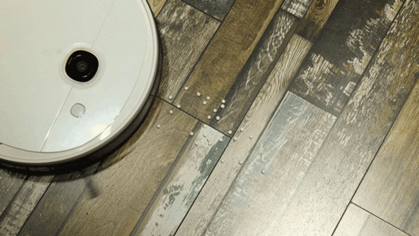 科沃斯各大扫地机器人评测，科沃斯扫地机器人DEEBOT