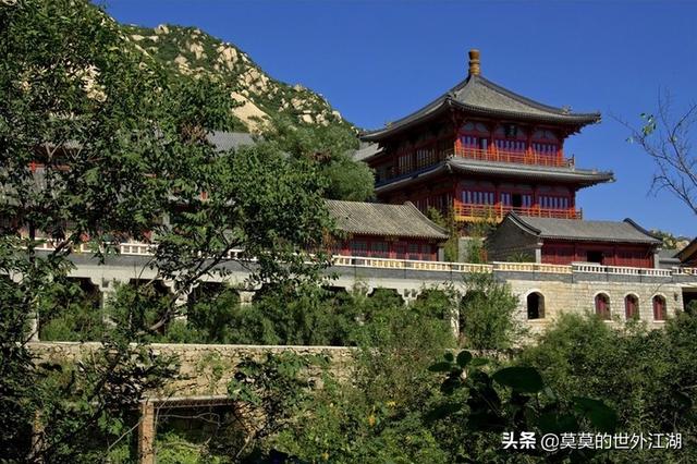 北京冬天风景凤凰岭，凤凰岭冰雪乐园欢乐来袭