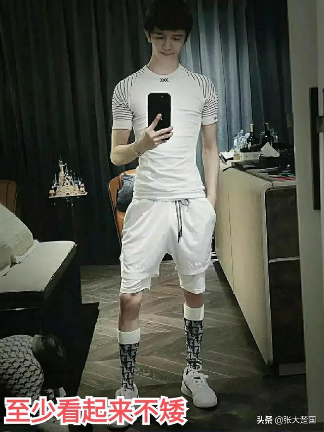 郭敬明真实身高，郭敬明身高曝光