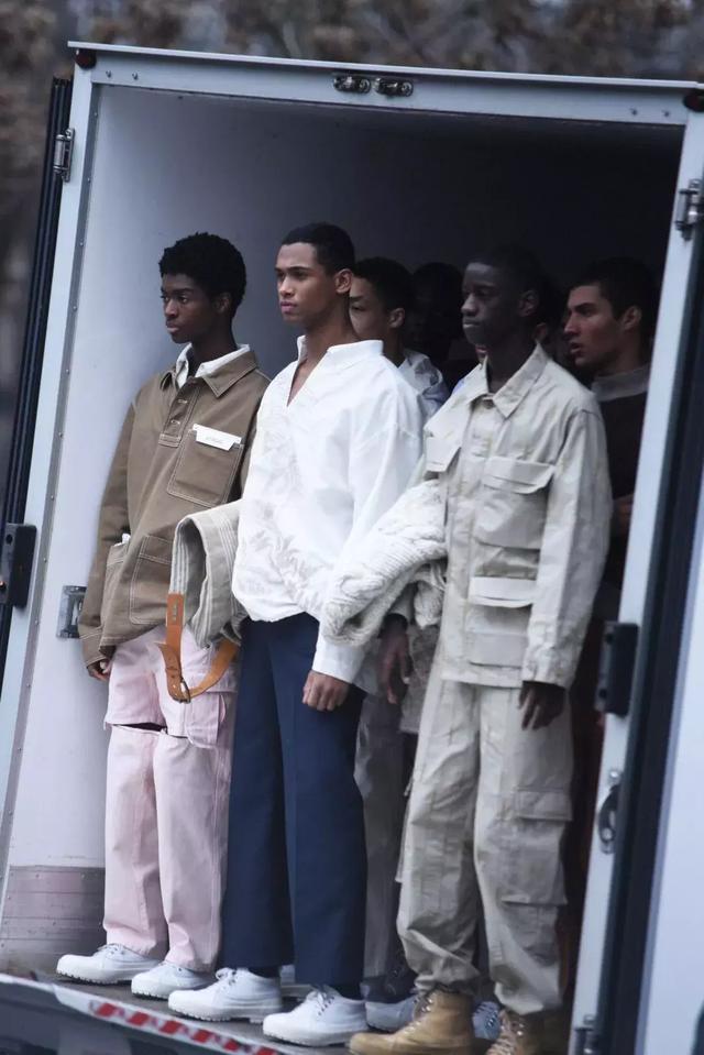 美式复古和法式工装，潮流达人都喜欢穿Chore