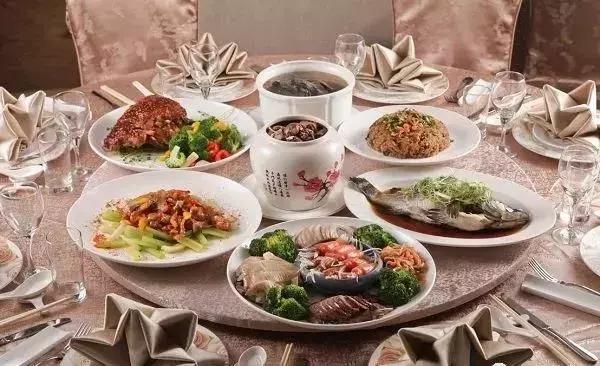 年夜饭菜单吉祥菜名，年夜饭寓意吉祥凉菜菜名大全（6样“吉祥菜”记得摆上桌）