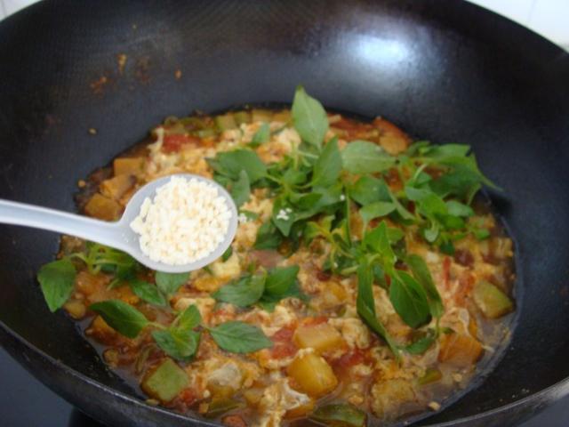 西红柿鸡蛋捞面，鸡蛋豆角番茄捞面家常做法（学会这道美味的番茄鸡蛋捞面）