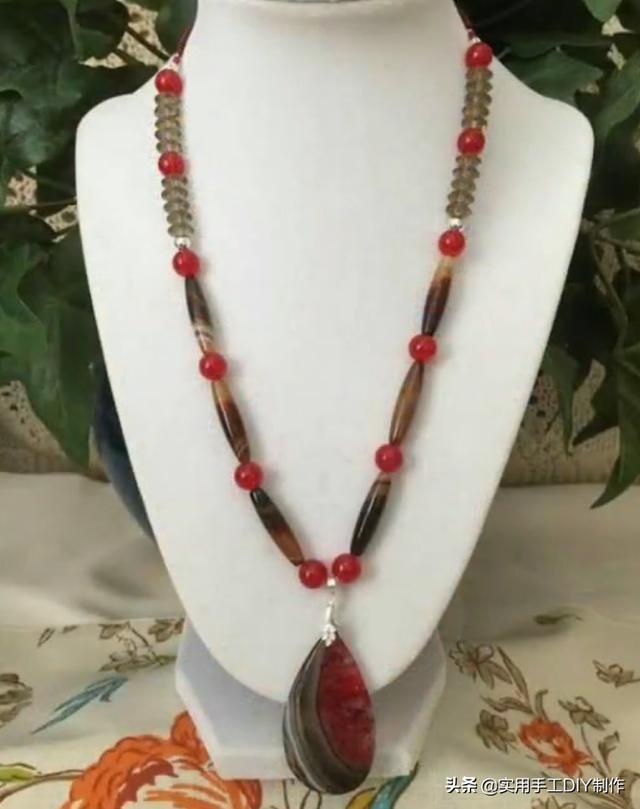 40款时尚的串珠项链，圆珠串珠项链教程大全