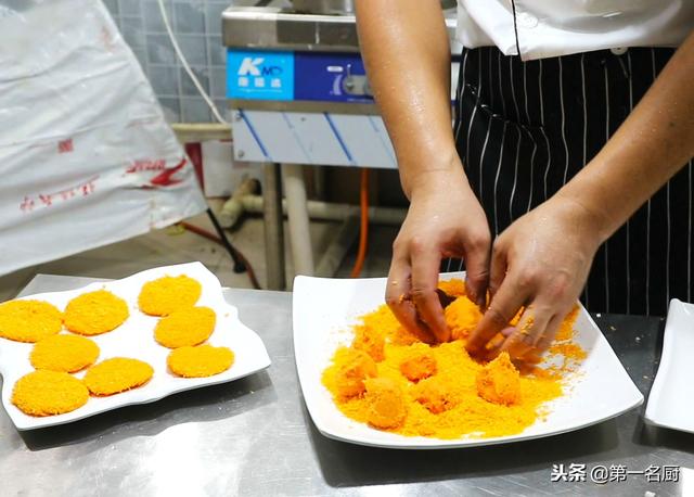 红薯糯米饼做法简单又好吃，糯米红薯饼怎么做好吃