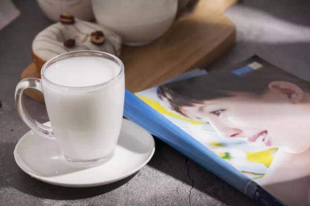 羊奶的食疗功效你知道多少，纯羊奶营养功效