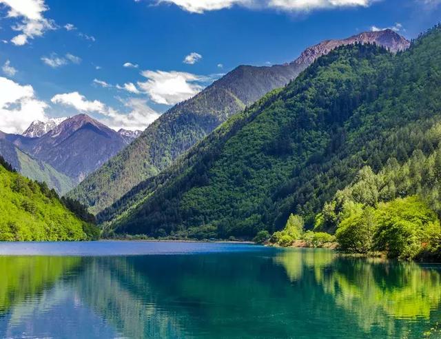 国庆节九寨沟旅游攻略，这份攻略请收好