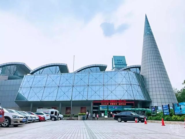 郑州周边免费景点，郑州最近免费旅游景点大全（不出郑州的8个赏花遛娃地）