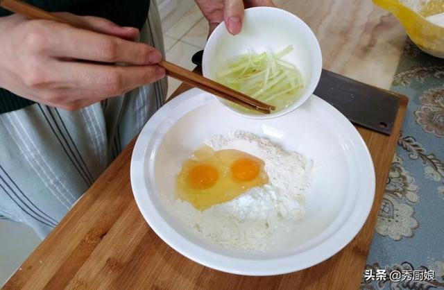 软炸里脊怎么做，软炸里脊怎么做才好吃又简单（软炸里脊的做法）