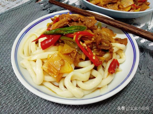 怎样做拉面的小技巧，内行人：记得多加一种料