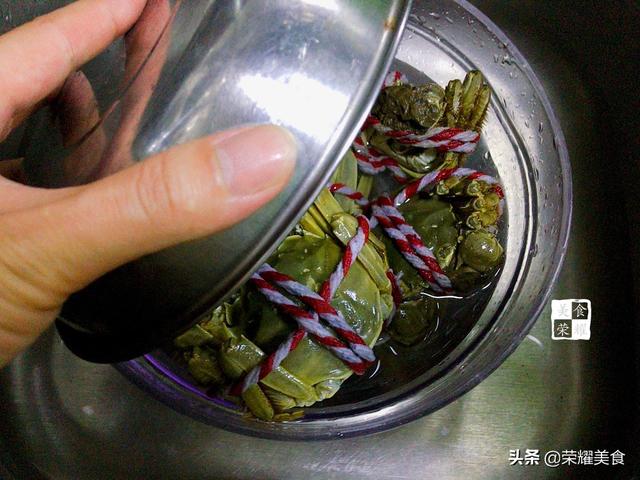 教你蒸完美的清蒸大闸蟹，清蒸大闸蟹时记得