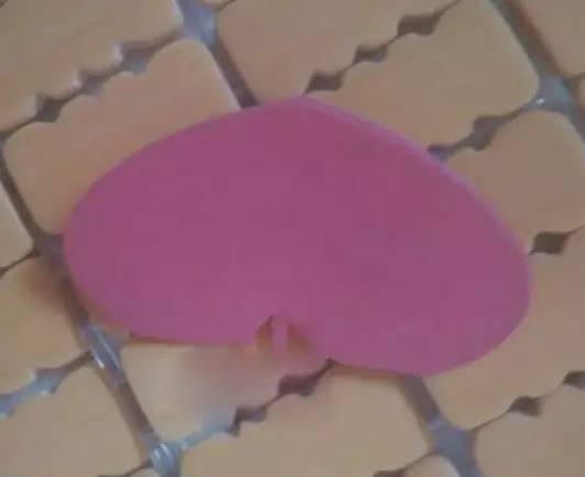 爱心卡片制作图片，漂亮简单的爱心立体贺卡（教你学习如何制作精美的爱心贺卡）