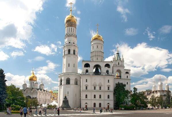 全国最高的钟楼，是中国现存形制最大、保存最完整的一座