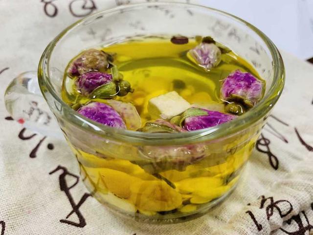 玫瑰花茶的正确泡法和喝法，玫瑰花茶好处多