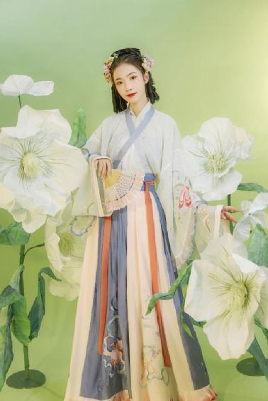 国风改良汉服造型，被国风少年刘宇错误科普的魏晋风汉服